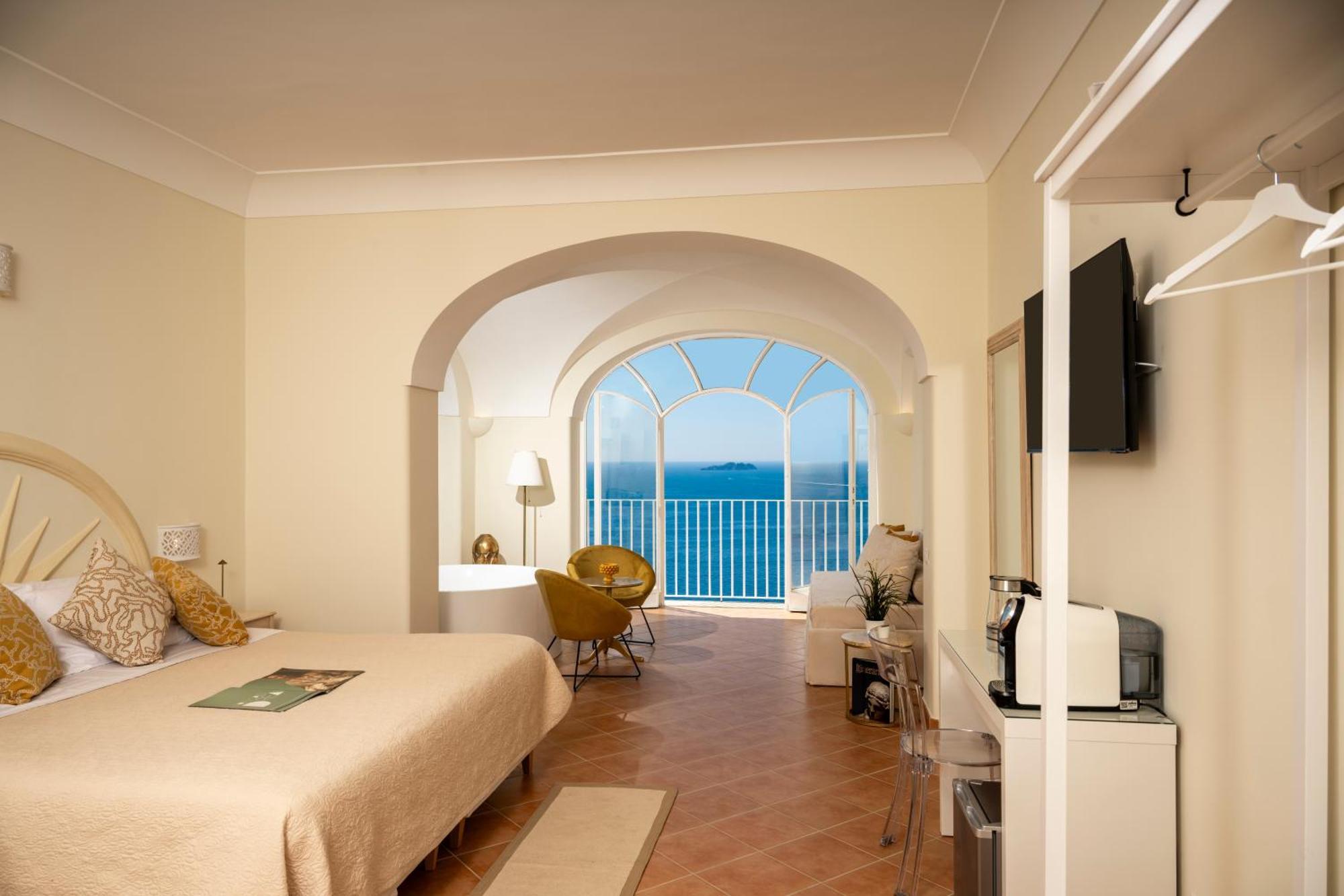 Villa Santa Chiara Positano Suites المظهر الخارجي الصورة